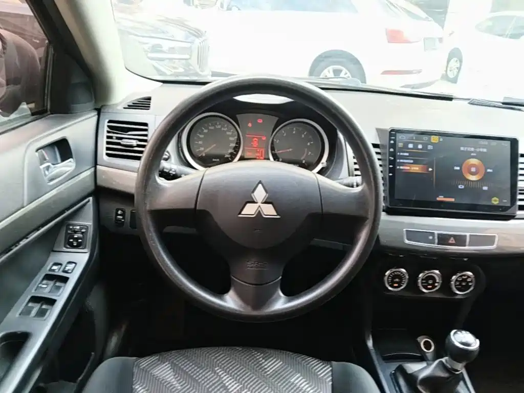 Mitsubishi Fengdisi — миниатюра 15