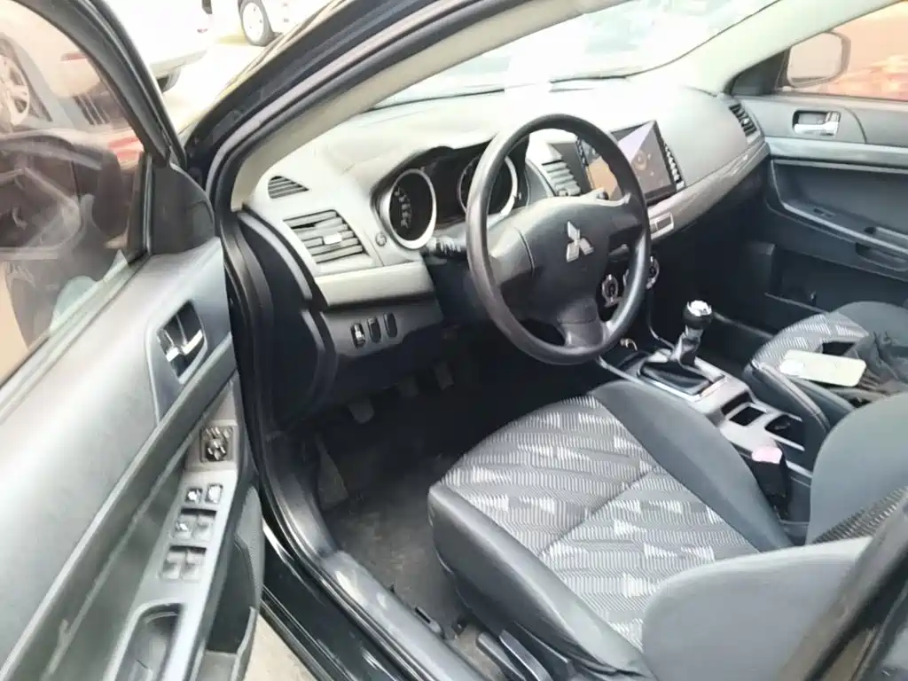 Mitsubishi Fengdisi — миниатюра 21