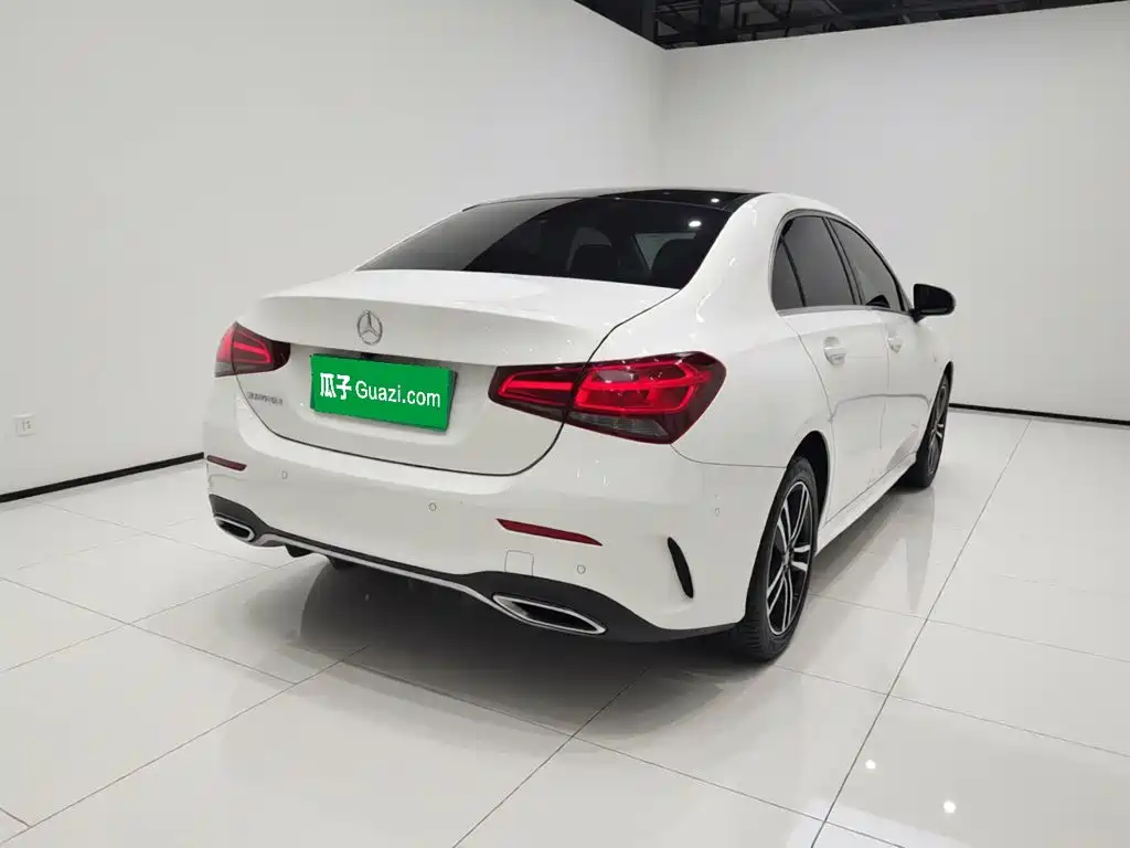 Mercedes-Benz A-Class — миниатюра 6