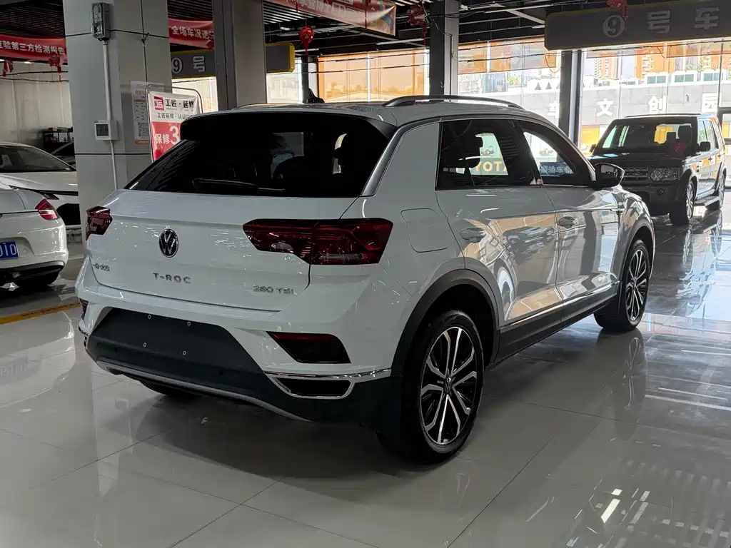 Volkswagen T-Roc — миниатюра 9