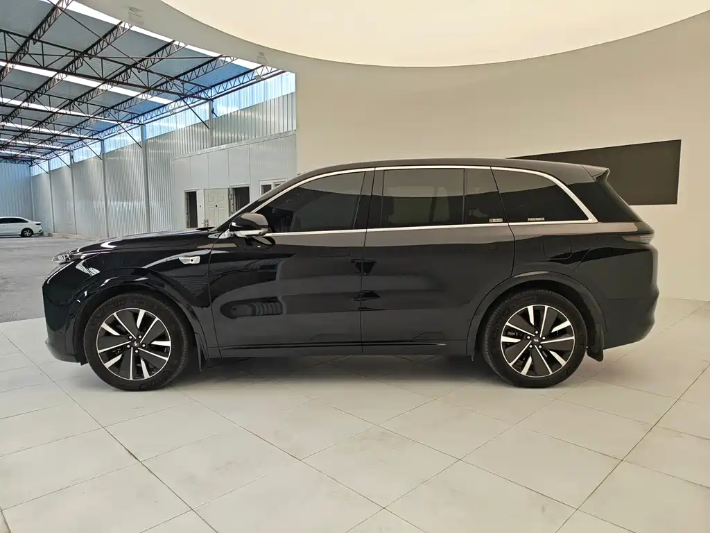 Li Auto Li L8 — миниатюра 7
