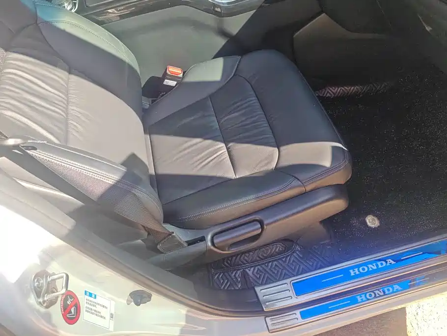 Honda Elysion — миниатюра 8
