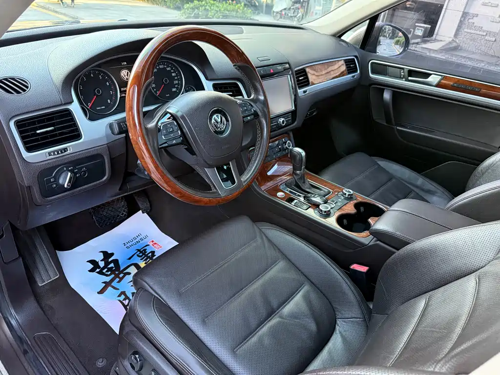 Volkswagen Touareg 2013 3.0TSI