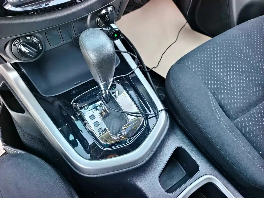 Nissan Navara — миниатюра 5
