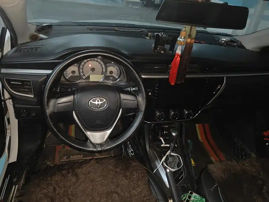 Toyota Corolla — миниатюра 12