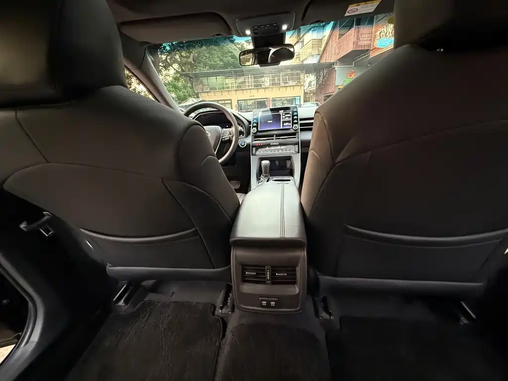 Toyota Avalon — миниатюра 11