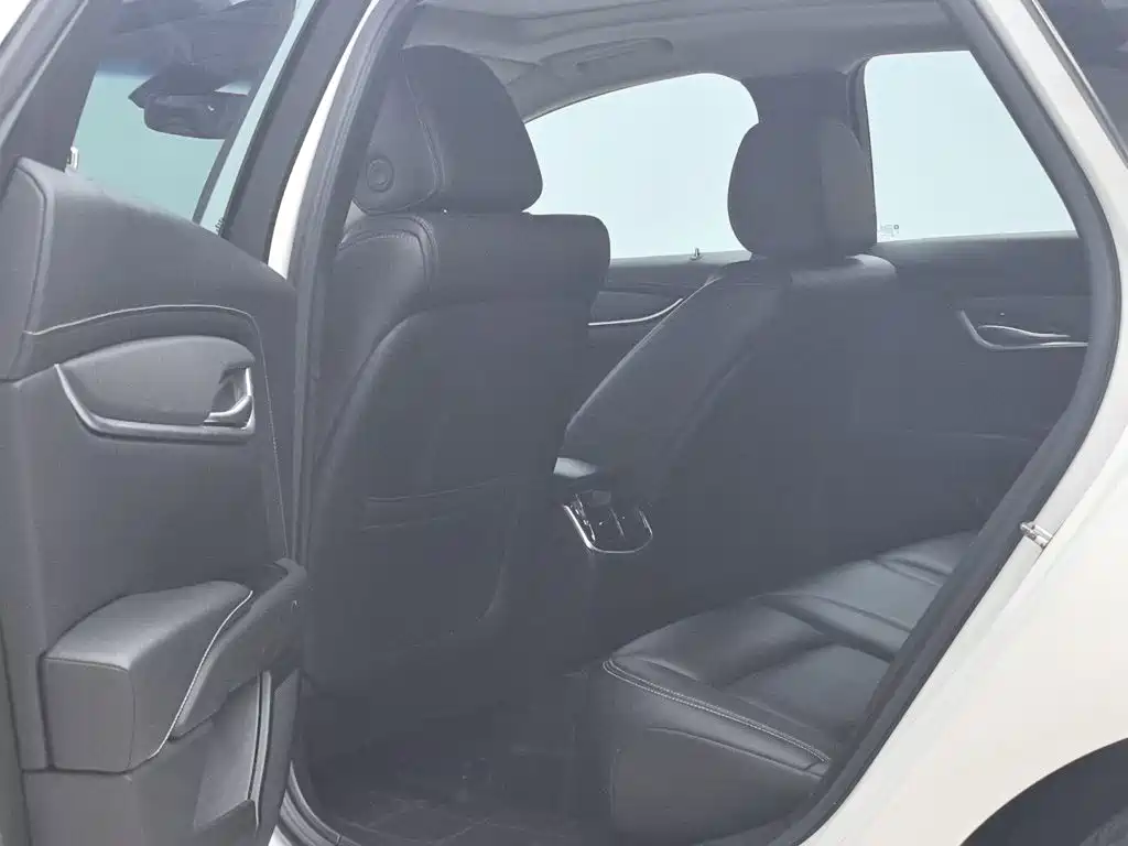 Cadillac XTS — миниатюра 16