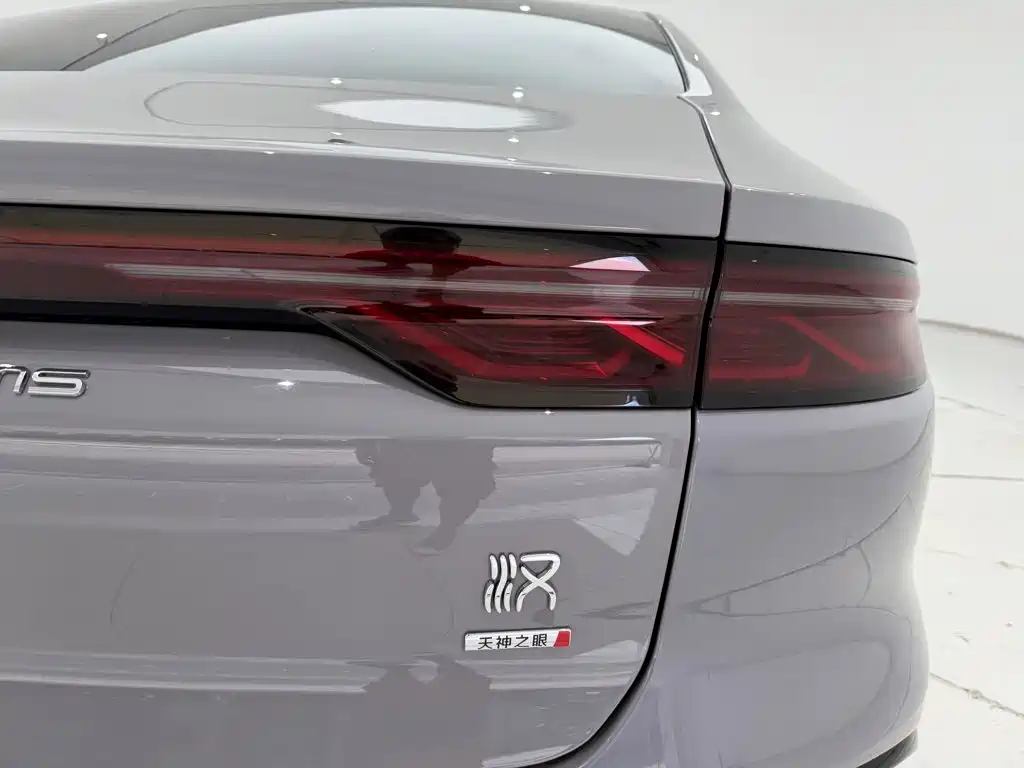 BYD Han — миниатюра 10