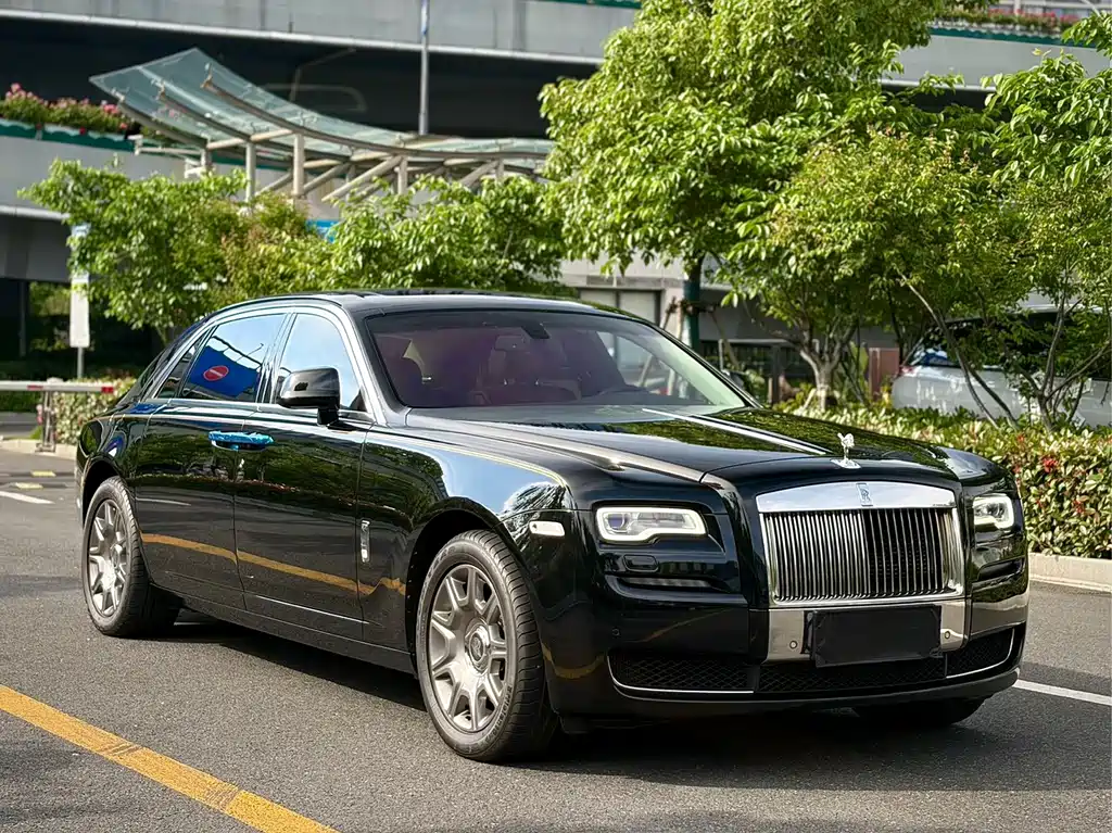 Rolls-Royce Ghost — миниатюра 3