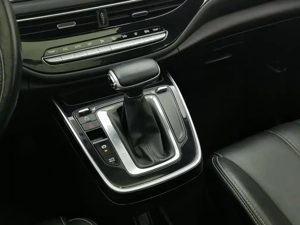 GAC Motor Trumpchi M6 — миниатюра 13