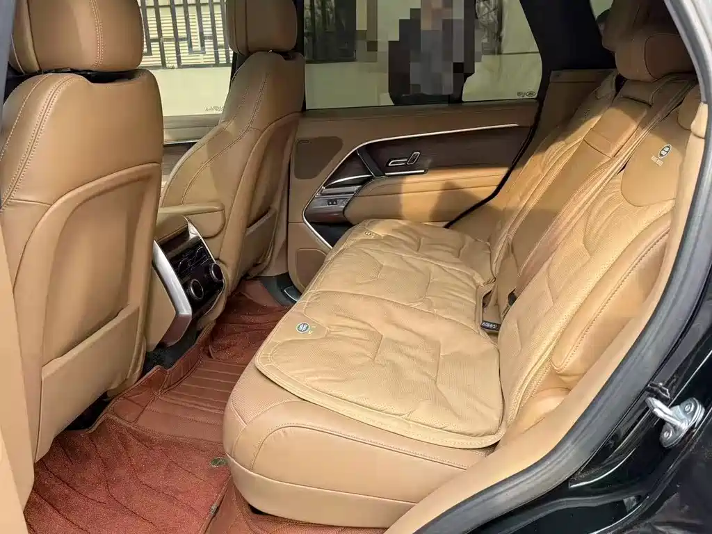 Land Rover Range Rover — миниатюра 9