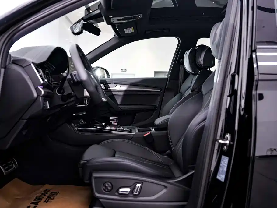 Audi Q5L — миниатюра 24