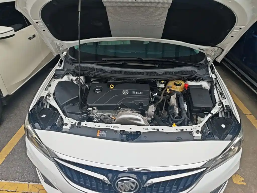 Buick Verano — миниатюра 20