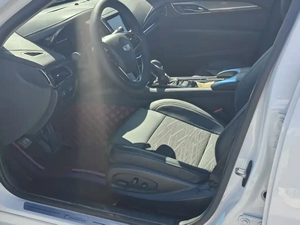 Cadillac ATS-L — миниатюра 4