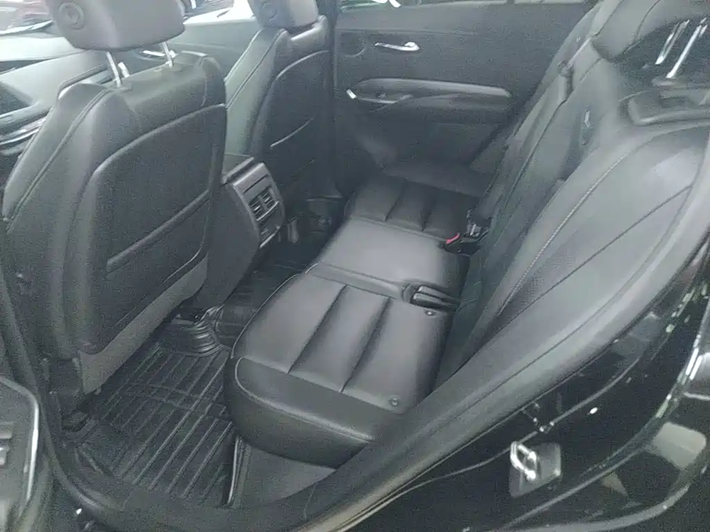Cadillac XT4 — миниатюра 17