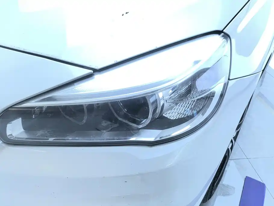 BMW 2 Series Active Tourer — миниатюра 5