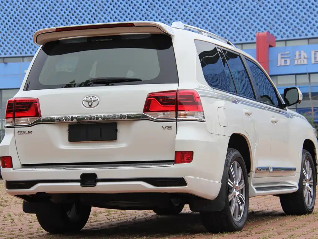Toyota Land Cruiser — миниатюра 7