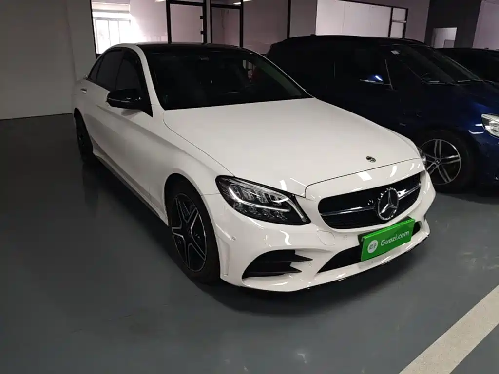 Mercedes-Benz C-Class — миниатюра 4