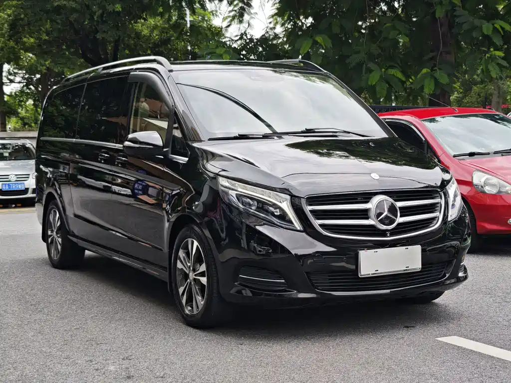 Mercedes-Benz V-Class — миниатюра 3