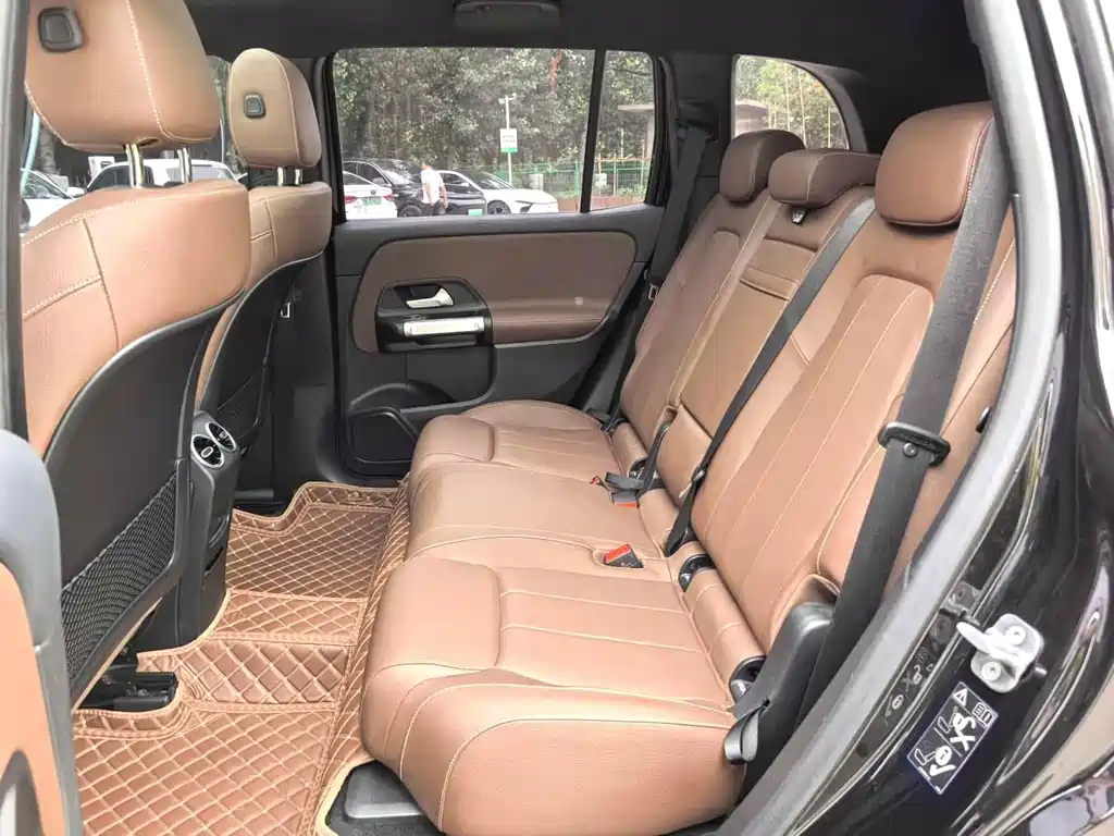 Mercedes-Benz GLB — миниатюра 5