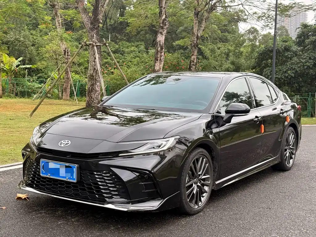 Toyota Camry 2024