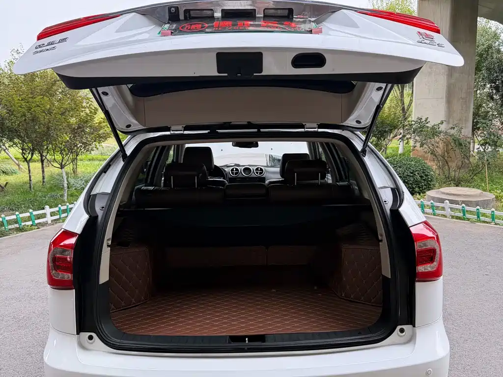 BYD Tang New Energy — миниатюра 21