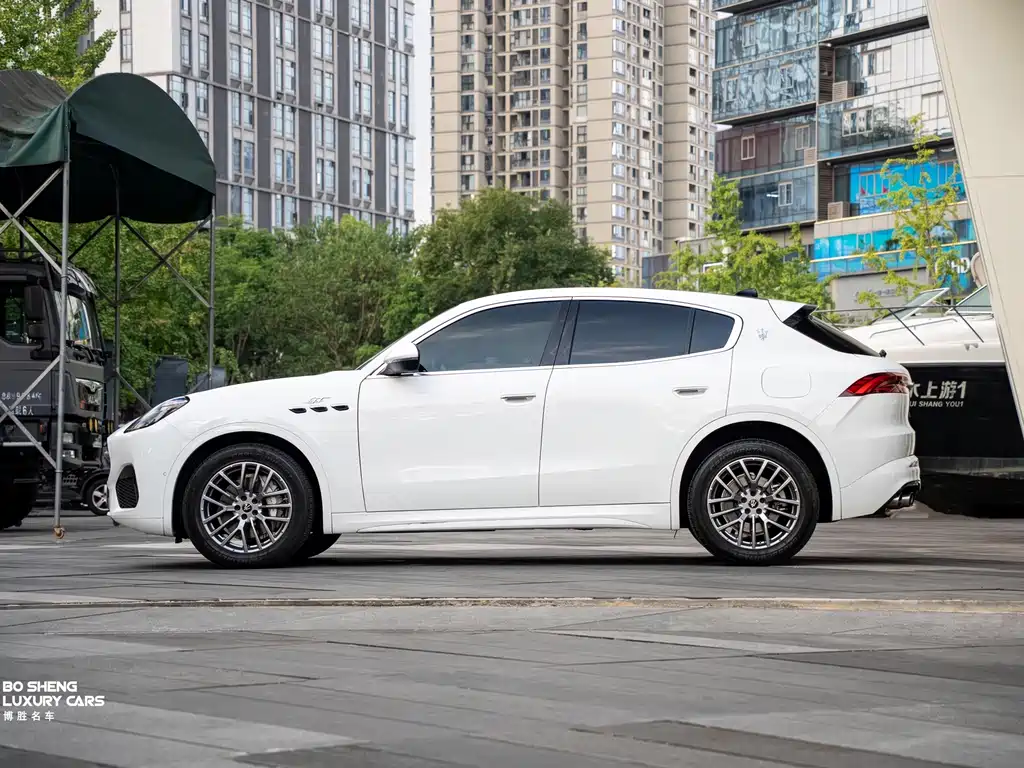 Maserati Grecale — миниатюра 4