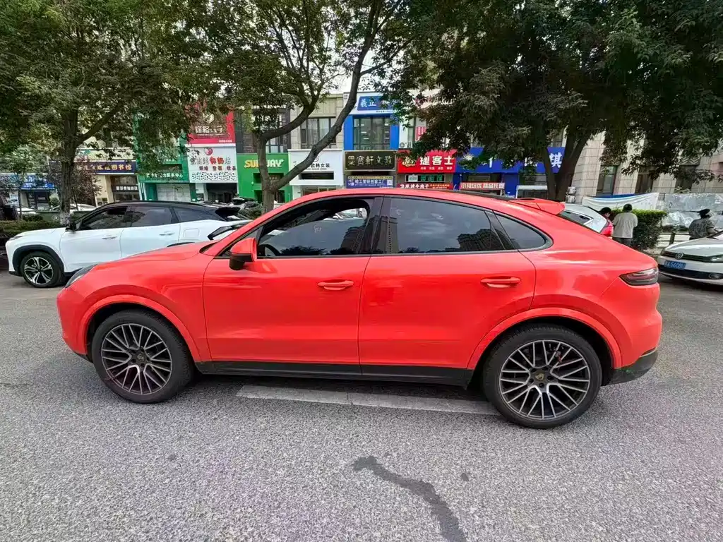 Porsche Cayenne — миниатюра 2