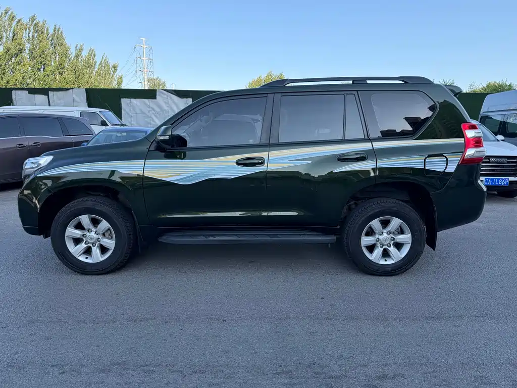 Toyota Prado — миниатюра 11