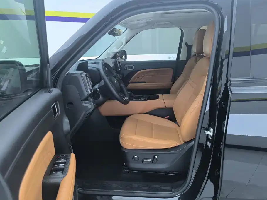 Haval Menglong New Energy — миниатюра 9