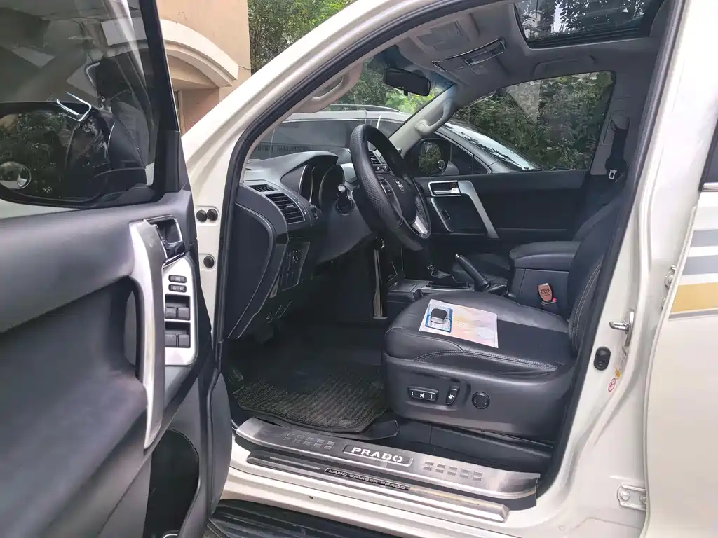 Toyota Prado (Import) — миниатюра 4
