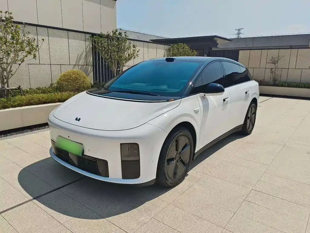 Li Auto Li i6 — миниатюра 2