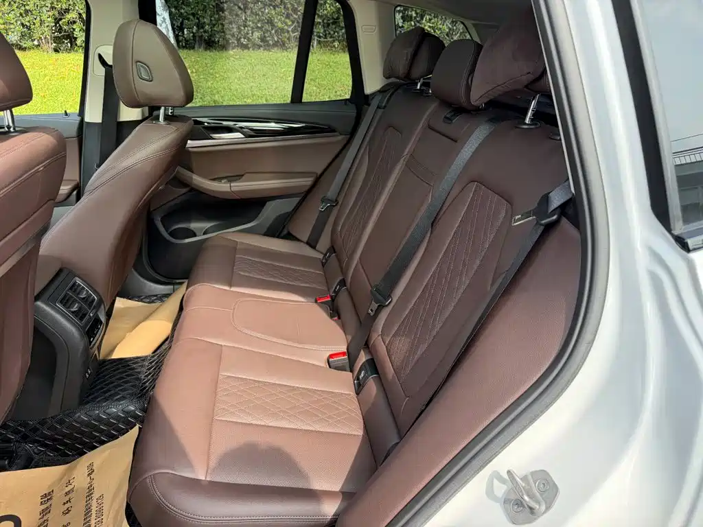 BMW iX3 — миниатюра 12