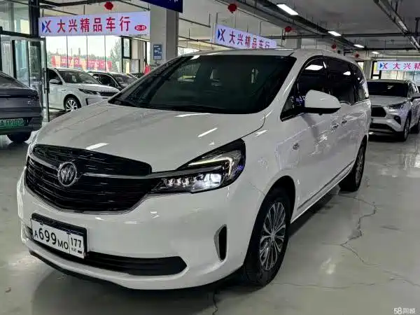 Buick GL8 — миниатюра 2