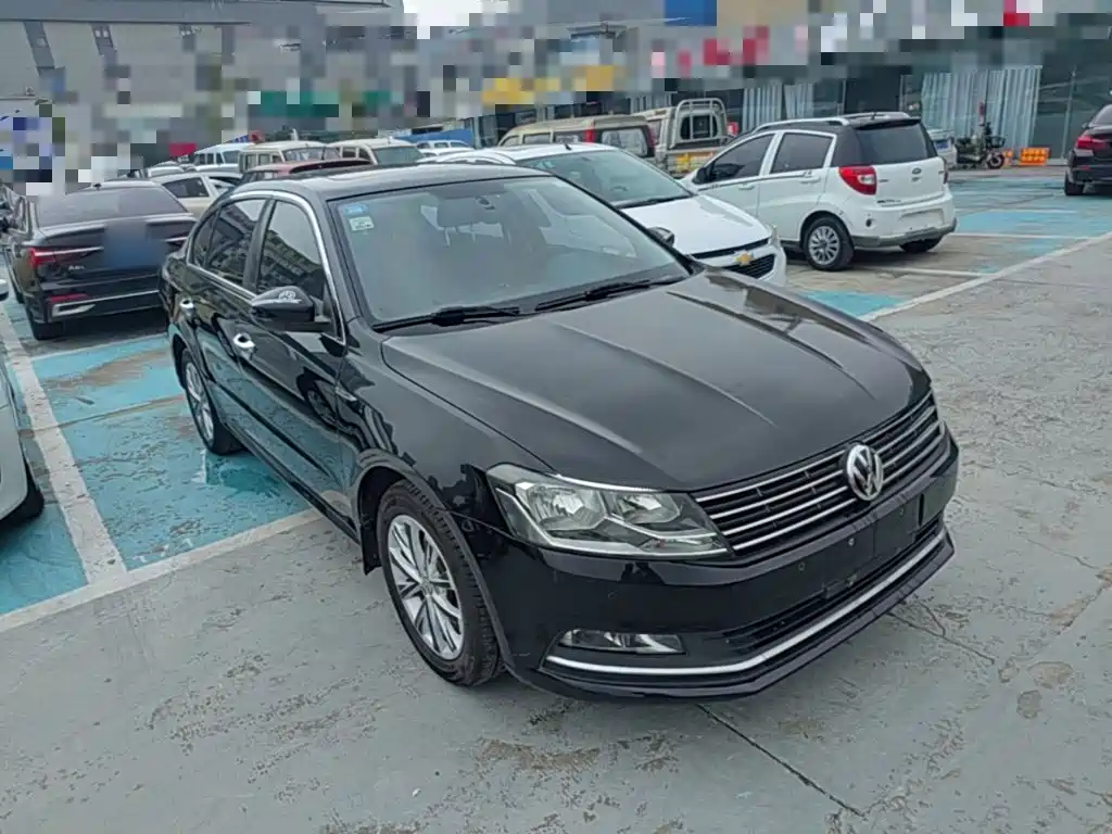 Volkswagen Lavida — миниатюра 4