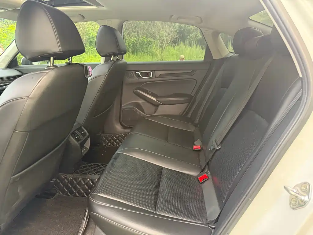 Honda Integra — миниатюра 8