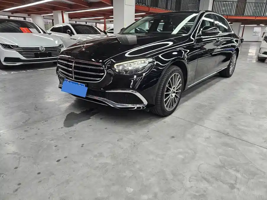 奔驰E级 2022款 改款 E 260 L 2022