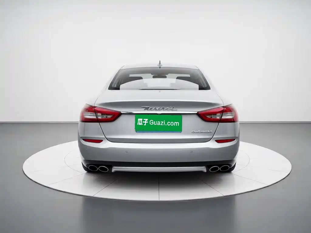 Maserati Quattroporte — миниатюра 5