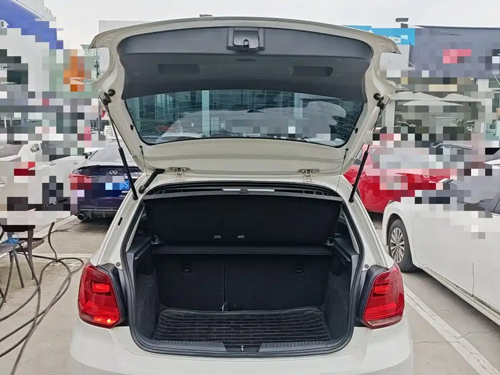 Volkswagen Polo — миниатюра 19