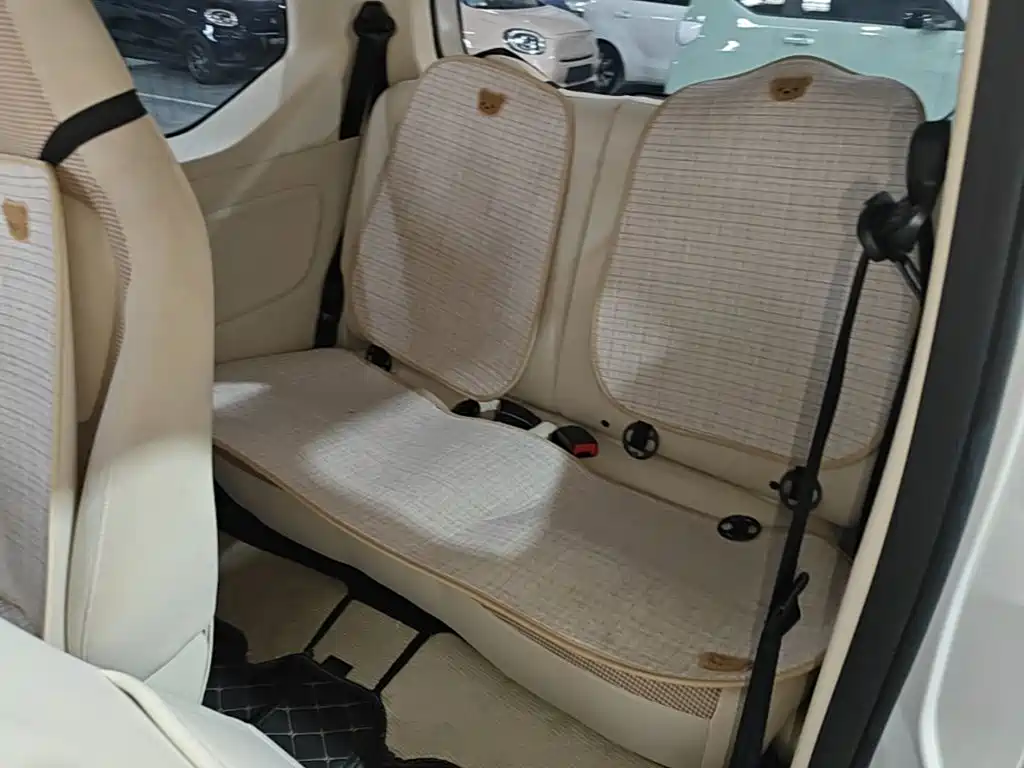 Wuling MINIEV — миниатюра 17