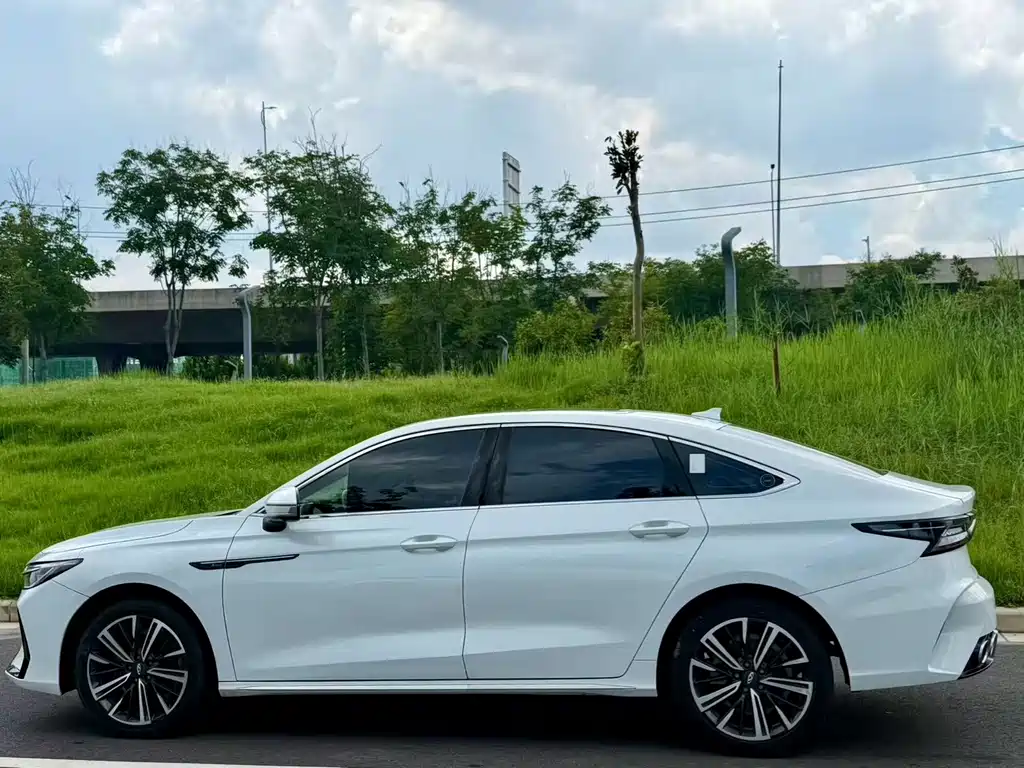 Chery Arrizo 8 — миниатюра 3
