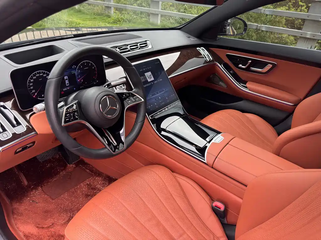 Mercedes-Benz S-Class — миниатюра 13