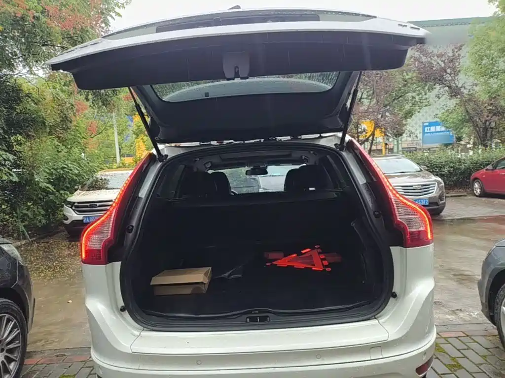 Volvo XC60 — миниатюра 19