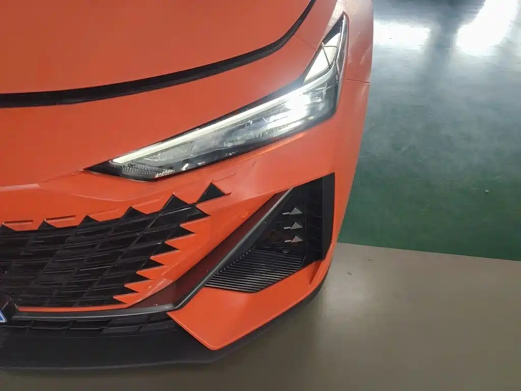 Changan UNI-V — миниатюра 24