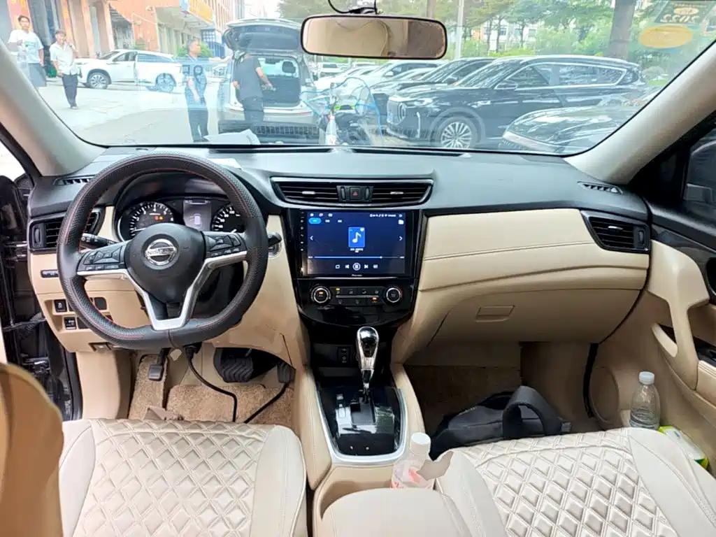 Nissan X-Trail — миниатюра 10