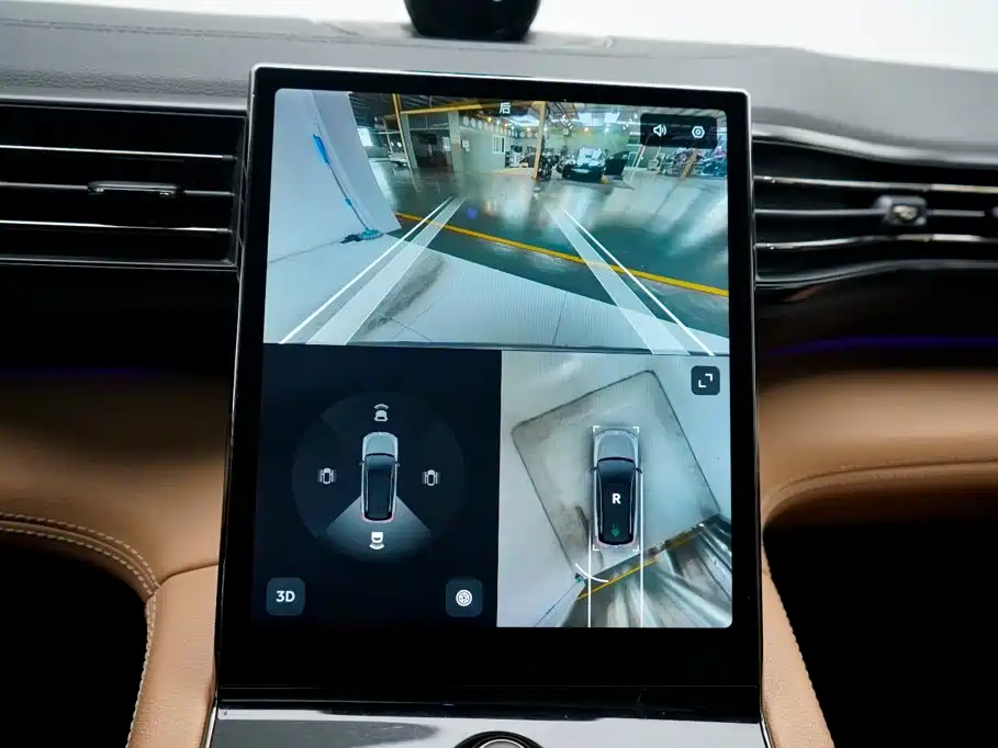 NIO ES8 — миниатюра 11