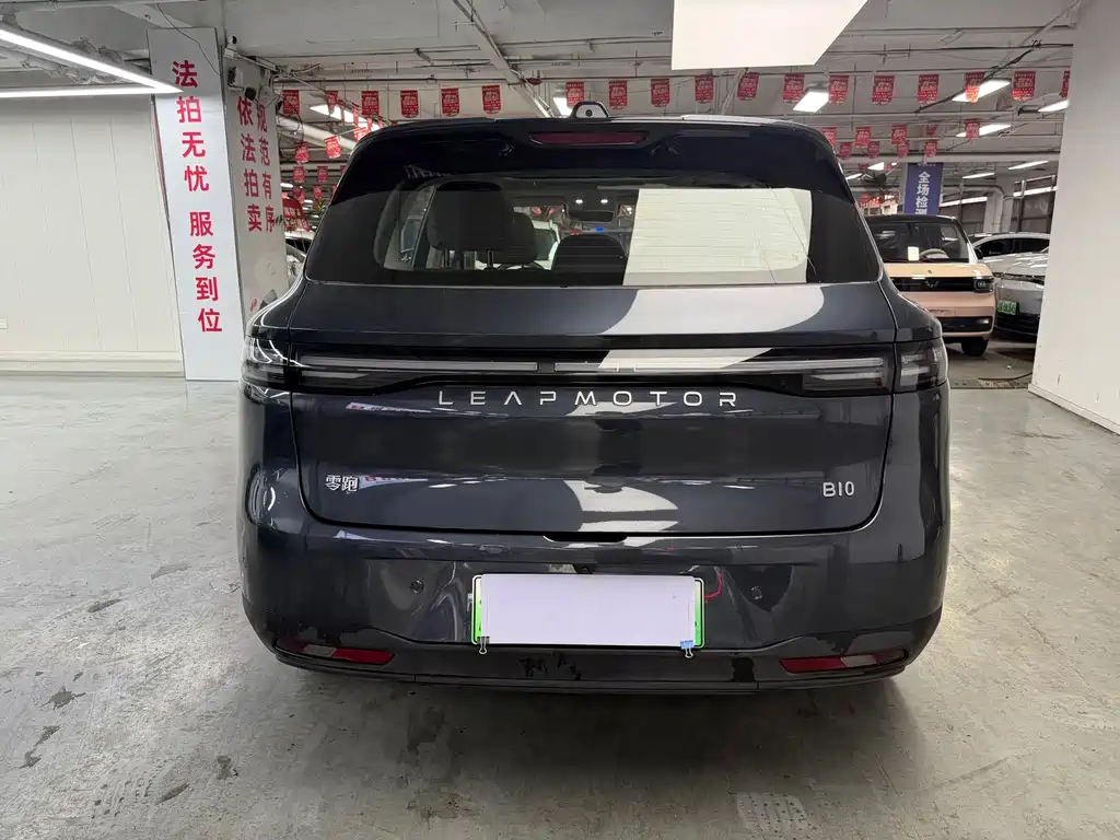 Leapmotor Leapmotor B10 — миниатюра 11