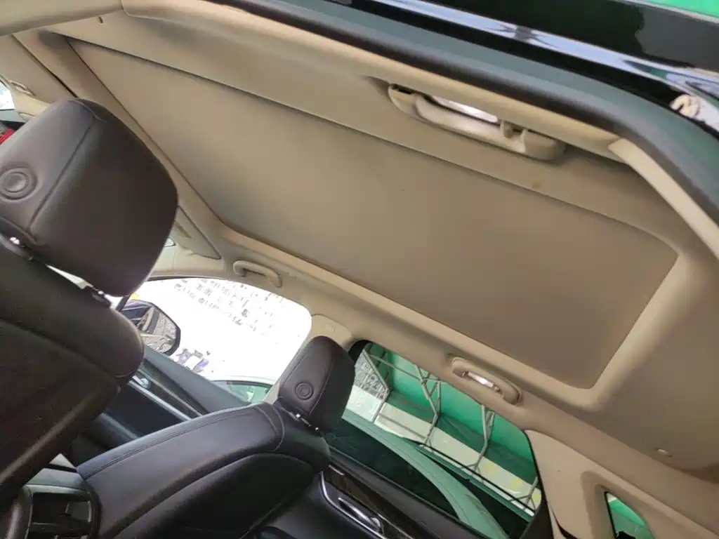 Cadillac XT5 — миниатюра 18