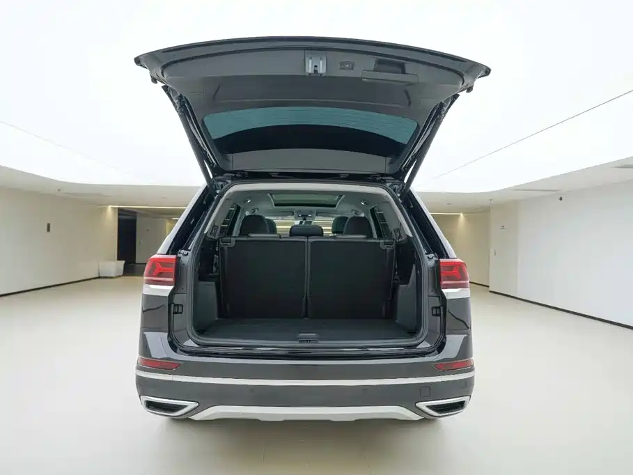 Volkswagen Teramont — миниатюра 5