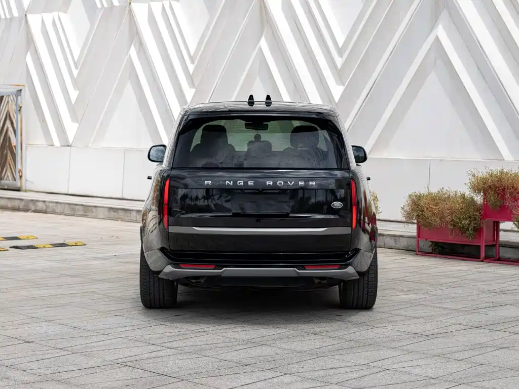 Land Rover Range Rover — миниатюра 5